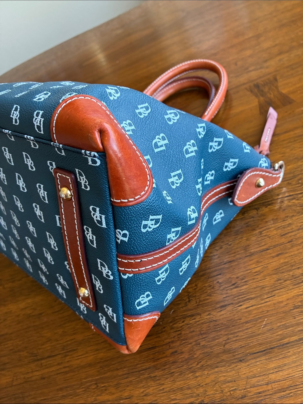 Dooney & Bourke Large Signature Monogram Zip Satchel Navy Blue & White Leather - Picture 5 of 16